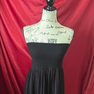 Elegant Black Strapless Dress